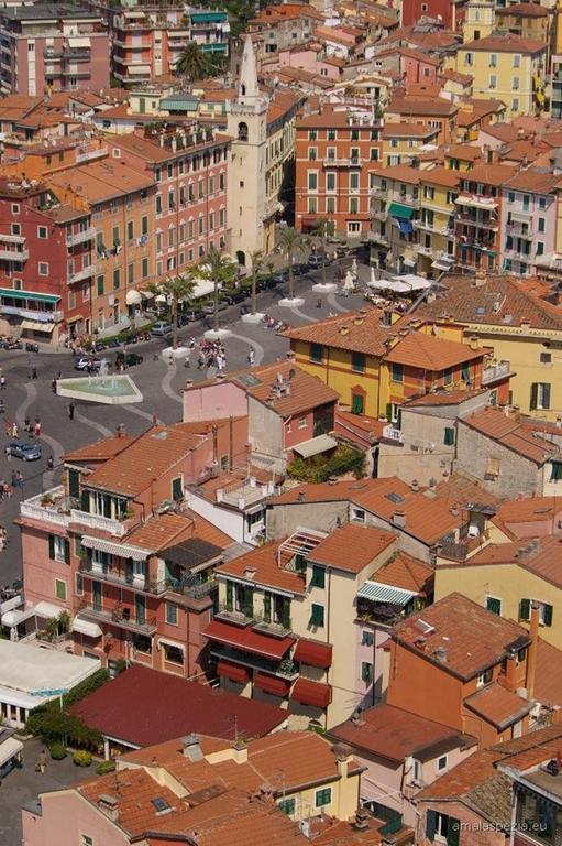 Golfo Dei Poeti Apartment ليريسي الغرفة الصورة